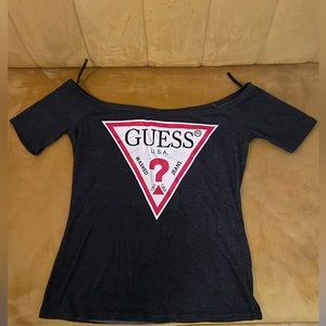 Guess off the shoulder stretchy shirt for women size medium
